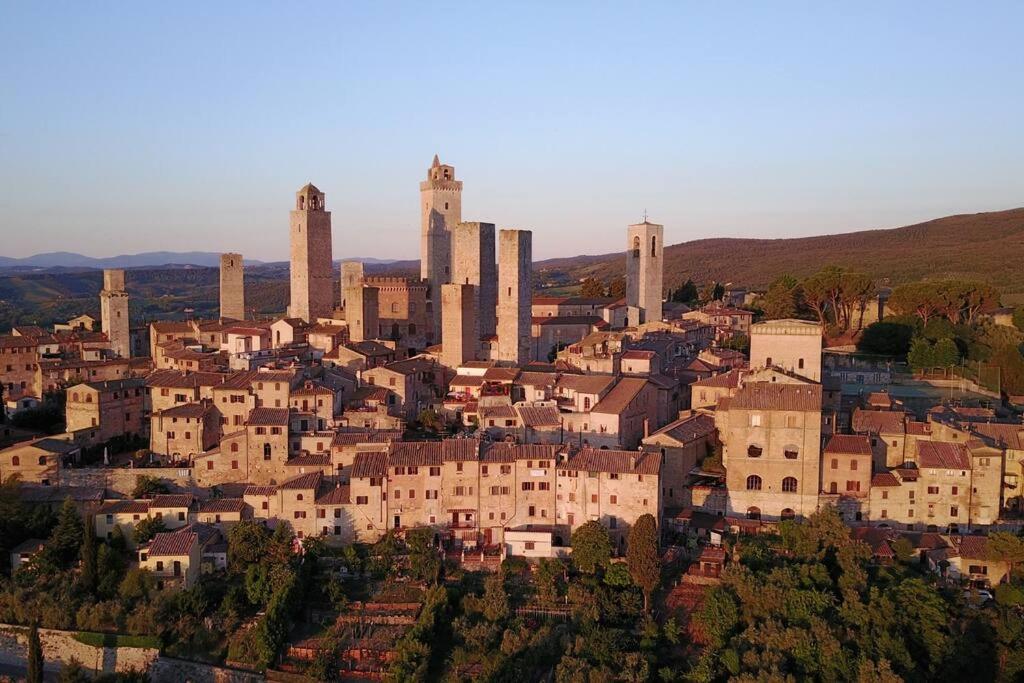 Castello Di Fulignano Ildebrando Superior Apartment San Gimignano Extérieur photo